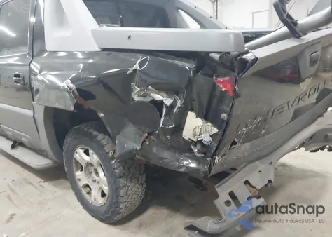 2002 Chevrolet Avalanche 1500 z USA, uszkodzony, nr VIN 3GNEK13T02G287230